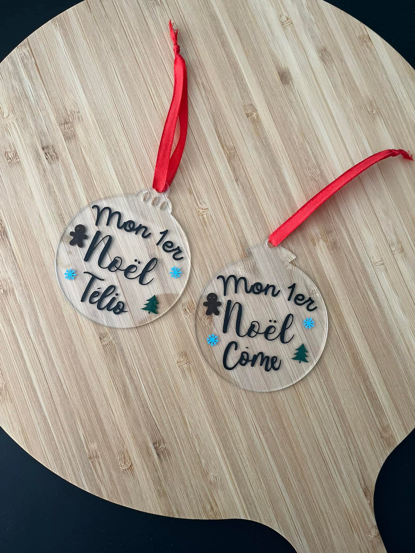 Boule de Noël en plexi personnalisée