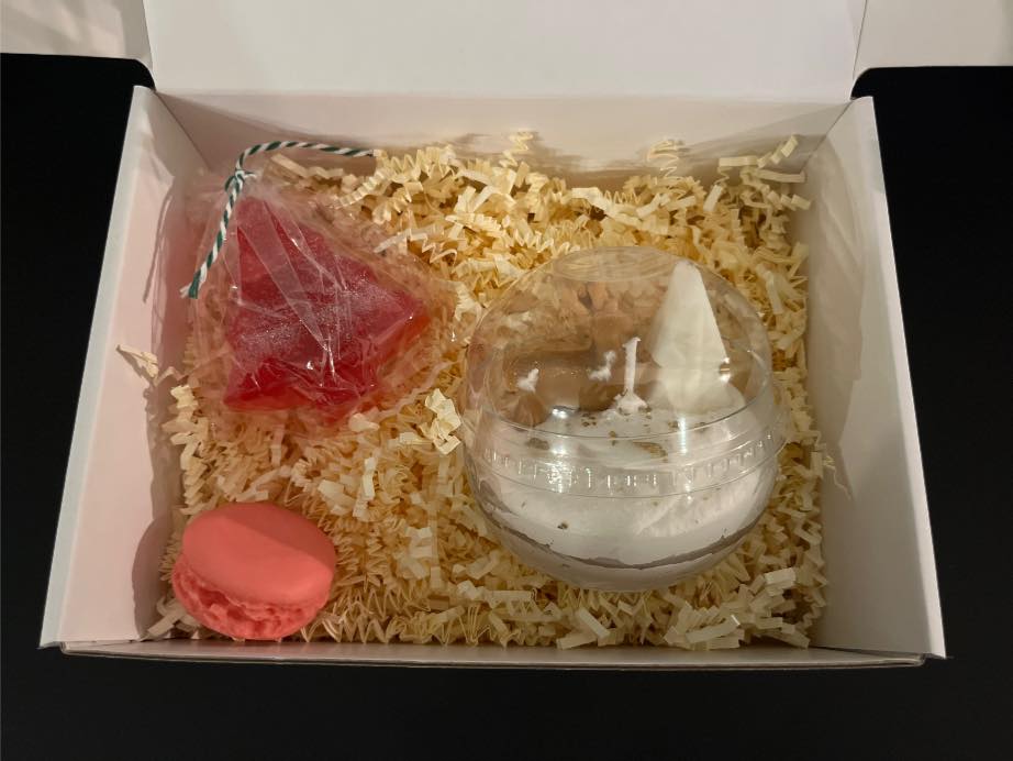 Coffret cadeau bougies, savons et parfum d'ambiance