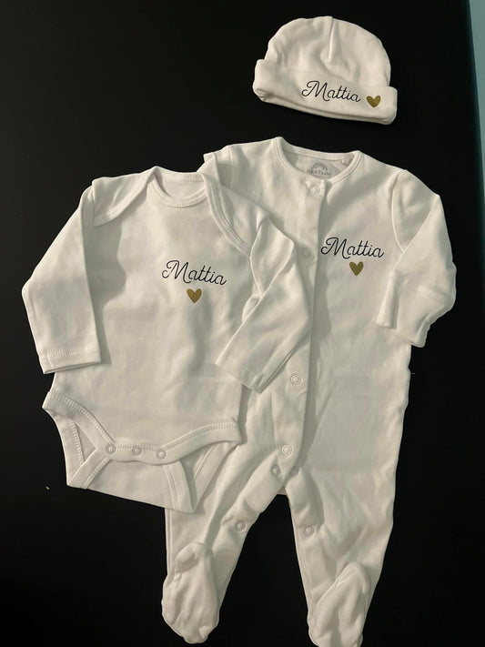 Pack naissance pyjama, body et bonnet