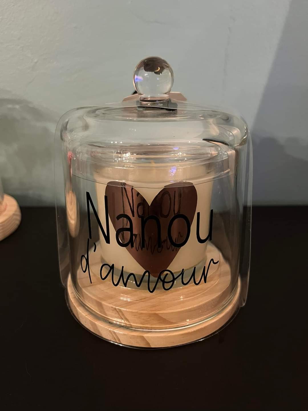 Bougie sous cloche